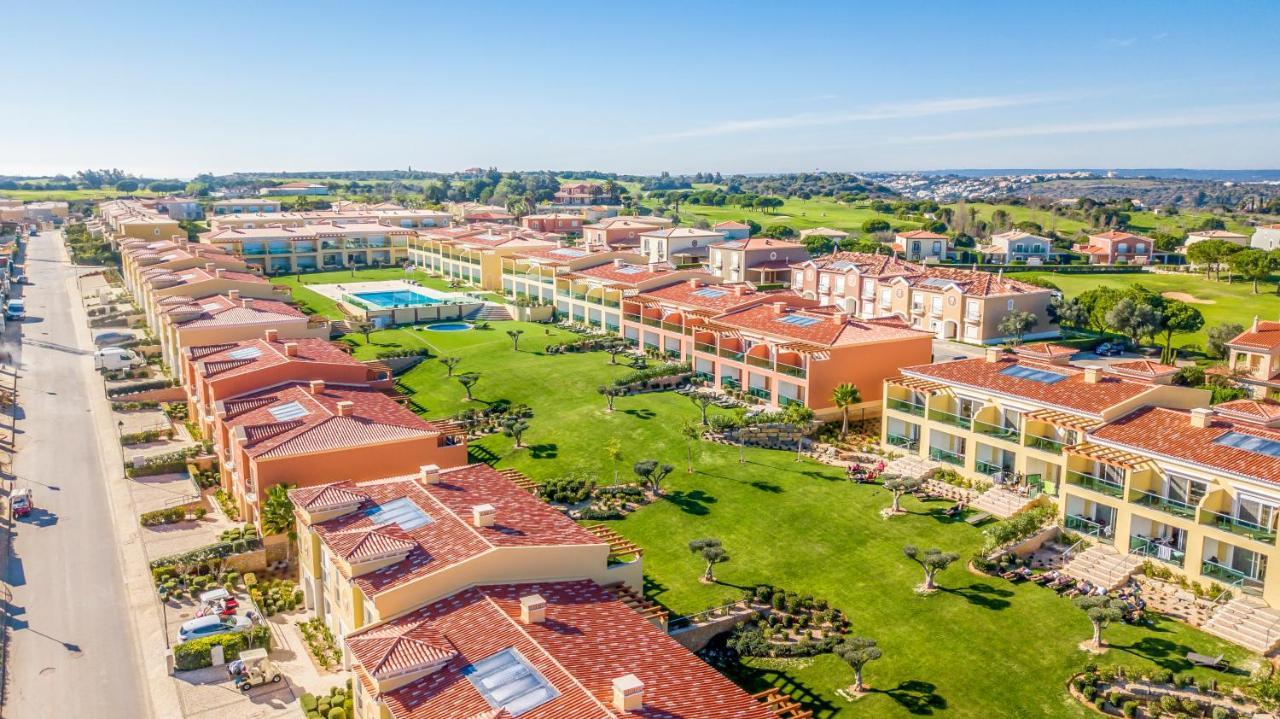 Boavista Golf&Spa - Bela Colina Village Lagos Esterno foto Aerial view of the community
